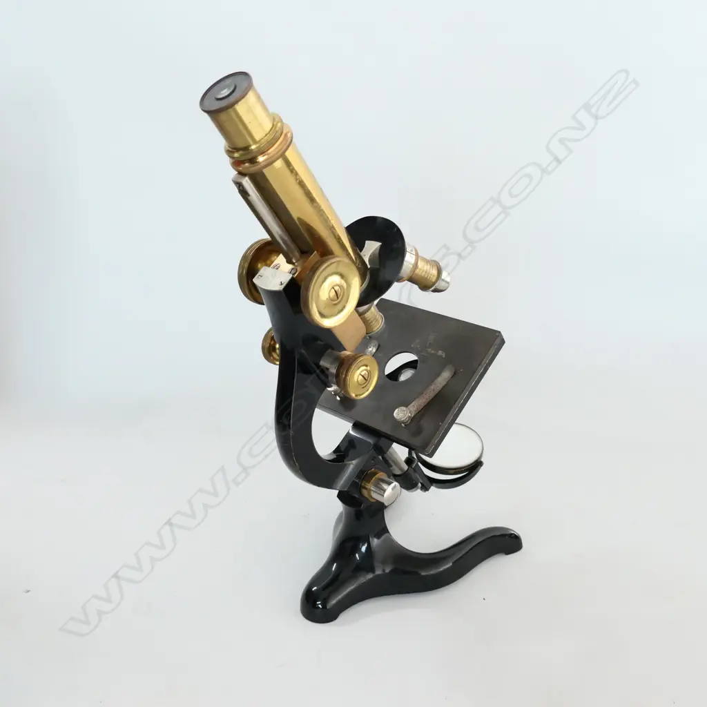 LEITZ, WETLER BRASS COMPOUND MONOCULAR MICROSCOPE, w TRIPLE HEAD, VARIOUS LENSES, IN BOX Image 1++